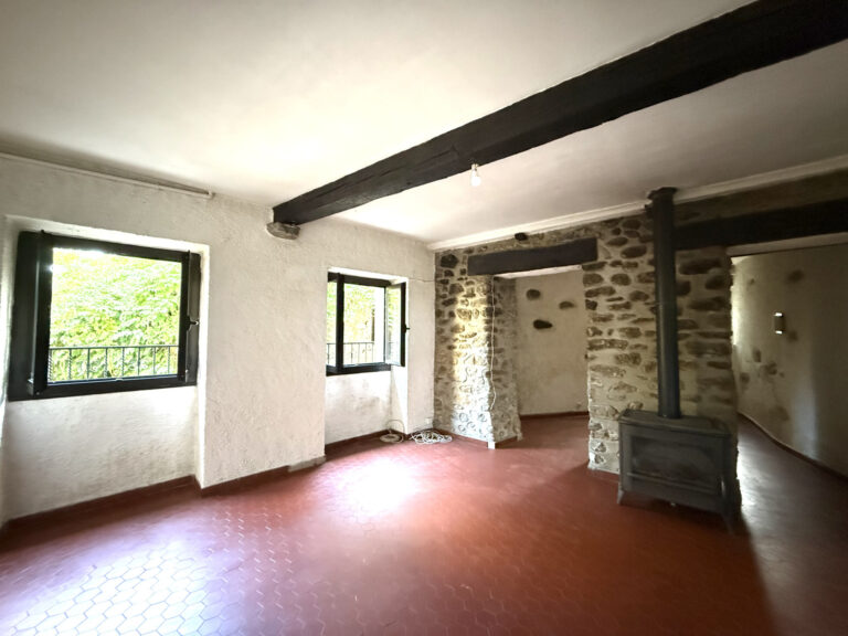 À vendre   Maison de charme à Palalda