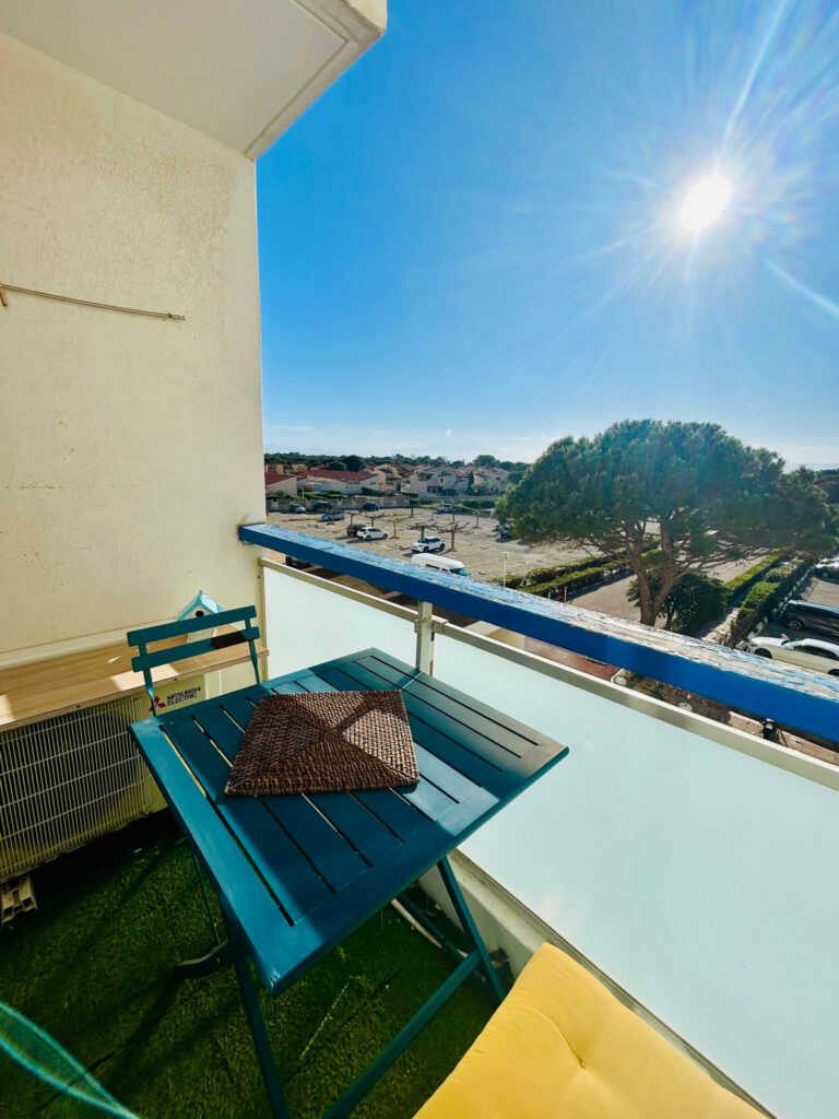 LE BARCARES- Résidence Lydia playa superbe studio cabine rénové avec goût